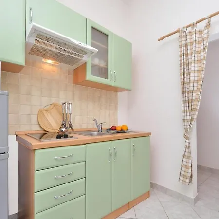 Guesthouse Drage *